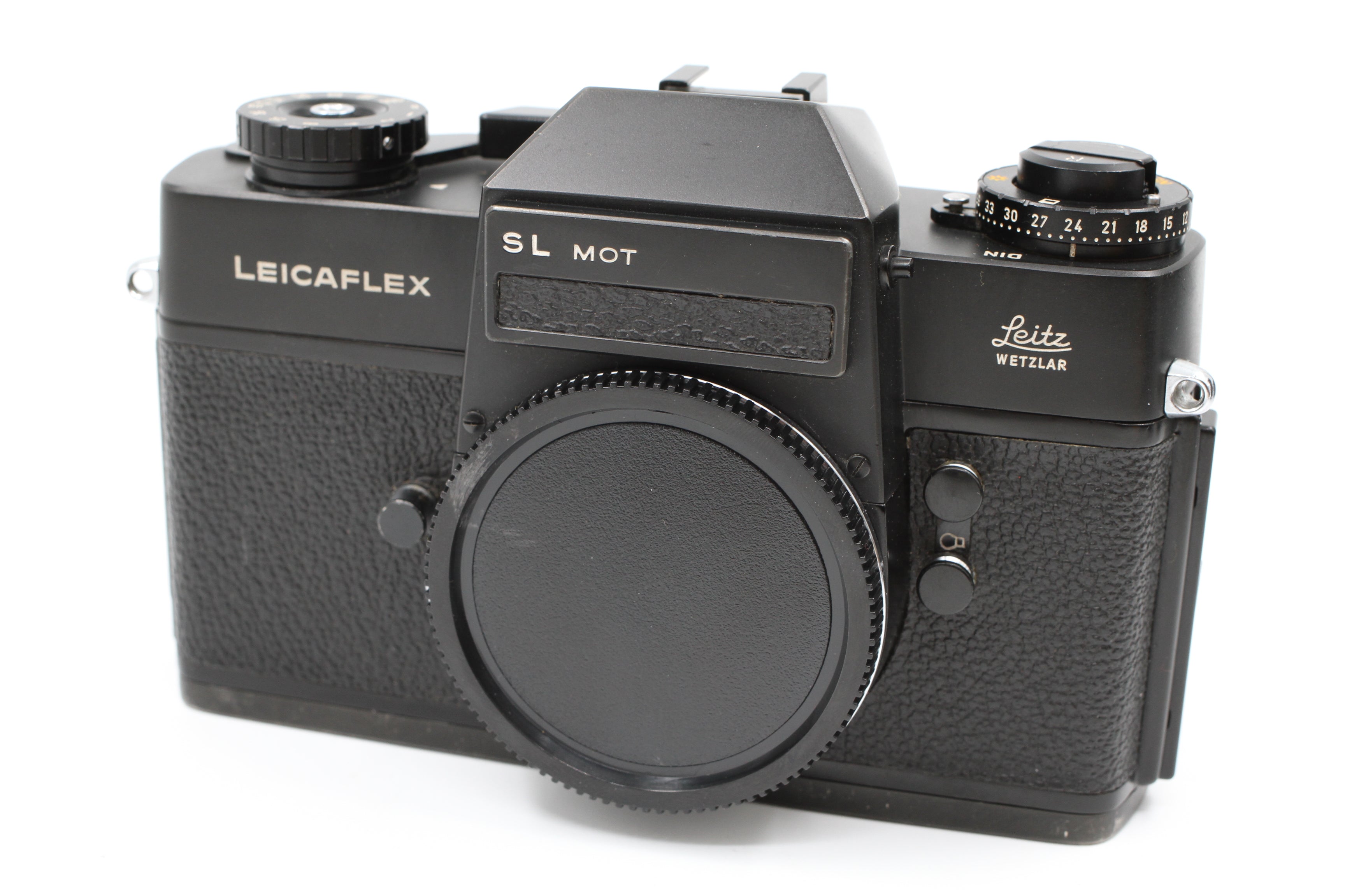 Leicaflex SL MOT 35mm Black Chrome Body w/ Leicaflex Motor